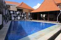 Kolam Renang Collection O 91570 Melrose Homestay