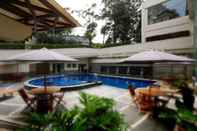 Swimming Pool Grand Royal Denai Hotel Bukittinggi