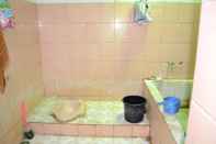 Toilet Kamar Female Room Only close to Jembatan Antapani (S38)