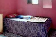Bedroom Female Room Only close to Jembatan Antapani (S38)