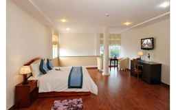 Song Thu Hotel, SGD 20