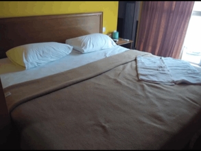 Kamar Tidur 4 Q One Hotel Dengkil