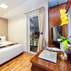 Bedroom 1 Eden Garden Hotel, Rex Vietnam - Real Estate Experts Hotels