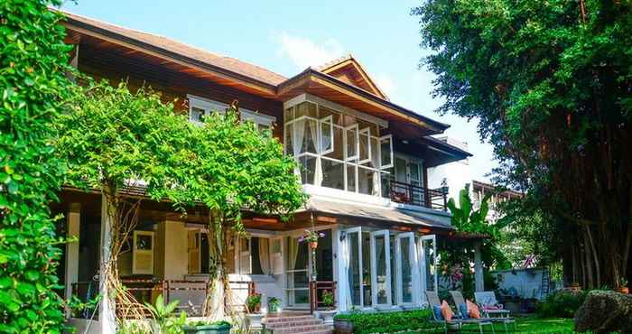 Exterior Banyan House Samui Bed & Breakfast