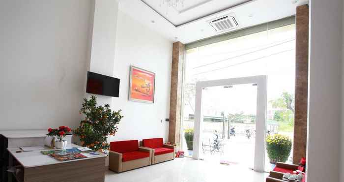 Lobby Phu Cuong Hotel