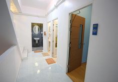 ล็อบบี้ 5 Ideal Bed Hostel 