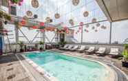 Swimming Pool 2 Golden Central Hotel Saigon