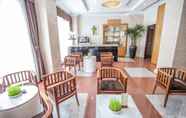 Quầy bar, cafe và phòng lounge 7 Golden Central Hotel Saigon