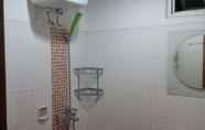 In-room Bathroom 6 Cozy Room in Kemayoran (TC3)