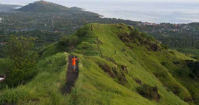 Nearby View and Attractions Ode Resto Guesthouse