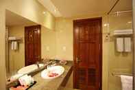 Toilet Kamar Lan Vien Hotel Hanoi