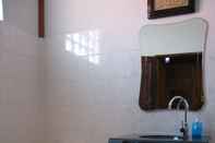 Toilet Kamar JJ Bungalow