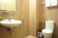 In-room Bathroom Sunna Hotel Danang