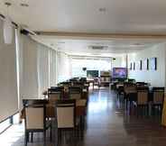 Restaurant 6 U Style Hotel Sakon Nakhon