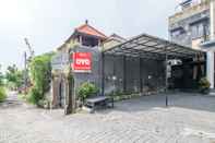 ภายนอกอาคาร OYO 2836 Sekar Sari Residence