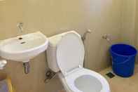 Toilet Kamar Jims Castle Inn