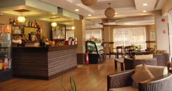 Lobby Soledad Suites