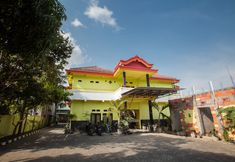 Exterior 4 OYO 1069 Hotel New Rajawali