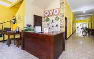 Lobby 7 OYO 1069 Hotel New Rajawali