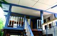 Lobi 5 TT & T Backpacker Guesthouse