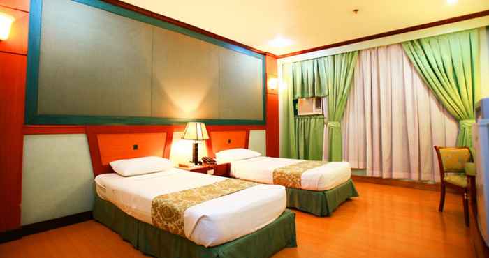 Kamar Tidur Naga Regent Hotel