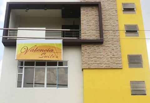 Bangunan Valencia Suites