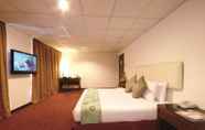 Kamar Tidur 6 Jewels Hotel