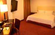 Kamar Tidur 7 Jewels Hotel