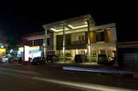 Exterior Vinotel Cirebon