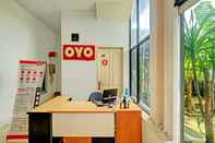 Lobby OYO 2928 Rumah Ceria