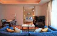 Kamar Tidur 6 The Duchess Hotel (SHA Plus Certified)