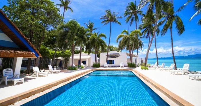 Swimming Pool Lime and Soda Beachfront Resort