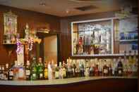 Bar, Cafe and Lounge Gold Coast Inn