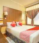 BEDROOM OYO 2706 Hotel Lodaya Syariah