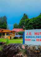 LOBBY J.B. Hut Bungalows