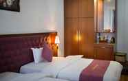 Bedroom 7 Brandi Hanoi Hotel