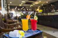 Bar, Kafe, dan Lounge Silk Central Hotel & Travel