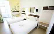 Kamar Tidur 2 Go Hotels Otis-Manila