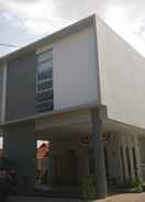 EXTERIOR_BUILDING Cozy Room at Kost The Villa Tembalang