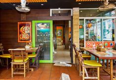 Restaurant 6 The Palm Delight Guesthouse