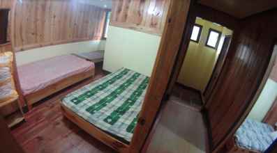 Kamar Tidur 4 Woodhouse Inn and Restaurant