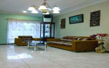 Lobby 4 Comfort Place at Homestay Kasuari 2