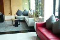 Common Space iZen Budget Hotel & Residence 