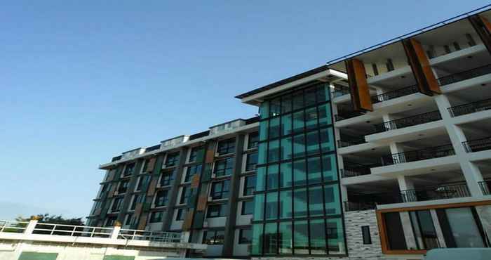 Exterior iZen Budget Hotel & Residence 