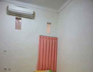 Lobi 2 Single Room Woman Only near Depok Town Square (SRI)