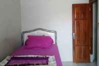 Kamar Tidur Simple Room Syariah near UMS at Wisma Brilian 1