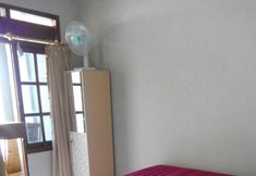 Bedroom 6 Simple Room Syariah near UMS at Wisma Brilian 1
