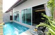 Swimming Pool 4 The Ville Jomtien Pool Villa