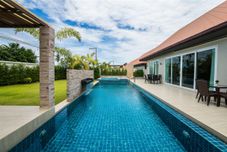 Swimming Pool The Ville Jomtien Pool Villa