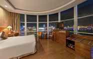 Bedroom 3 Sun River Hotel